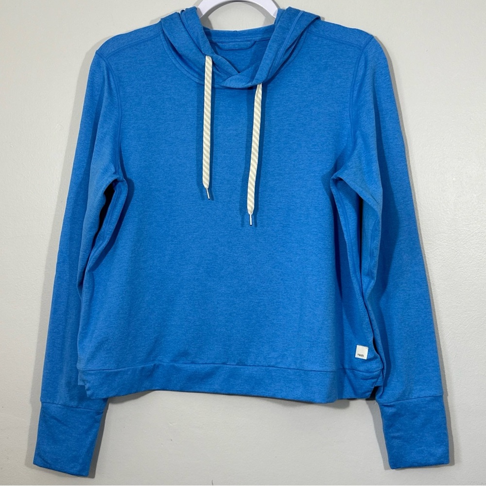 VUORI Halo Essential Hoodie Womens M Crop Performance Sweatshirt Baltic Heather
